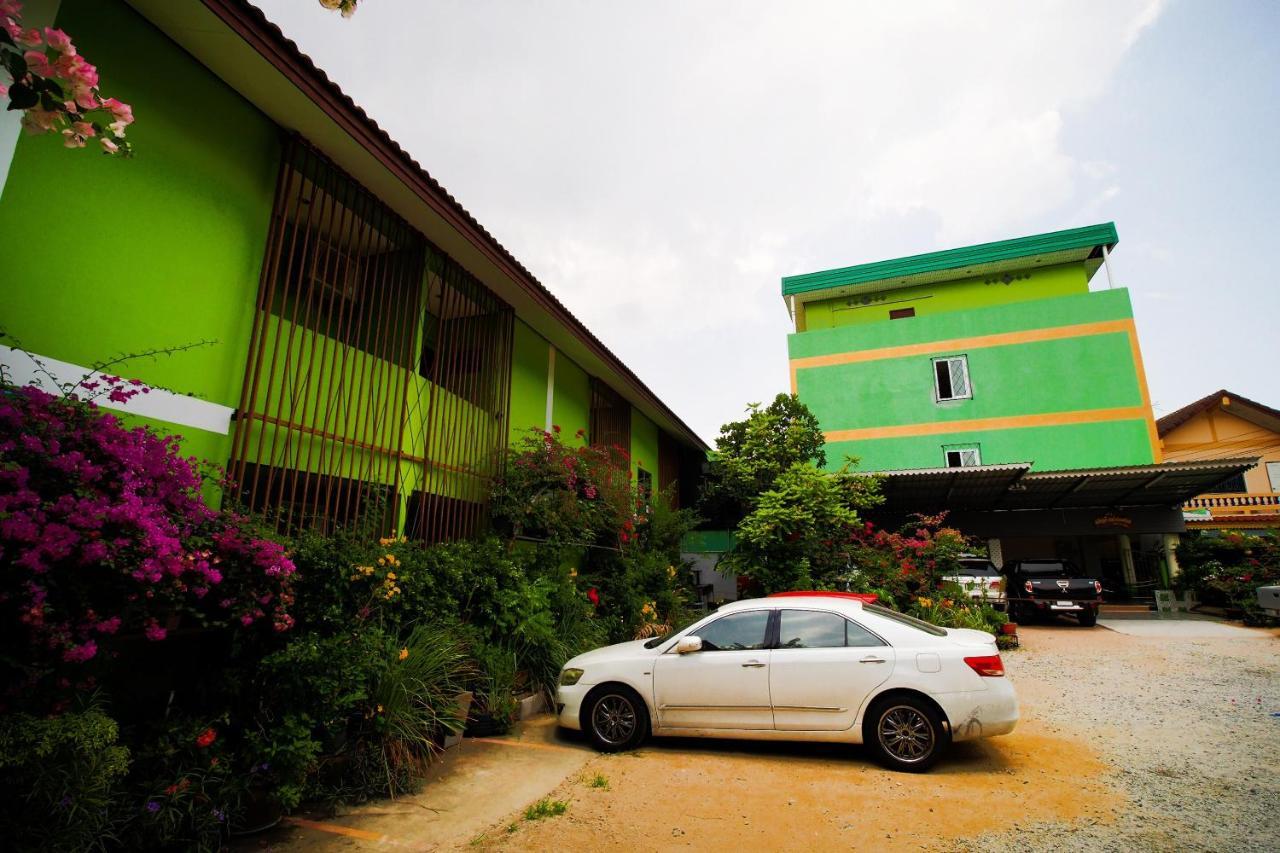 Khanidta Resort Pattaya Exterior foto